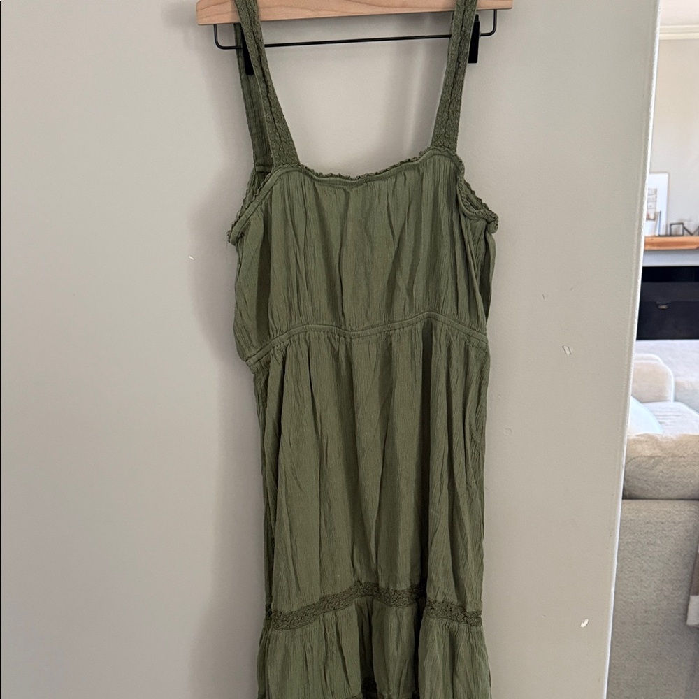 Aerie Sage Green Lace Midi Dress - Picture 4 of 4